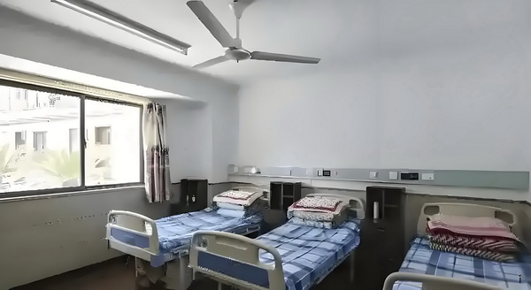 深圳入户代办机构_男子因过夜费支付问题与失足女争执掐死后抛水塘 槛很休闲入门的进低食品
