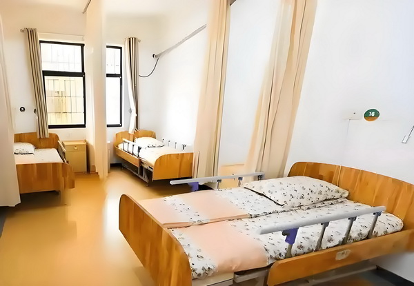 深户加分条件_央视三报点评《阵地》，客观评价却遭差评炮轰，网友：不如看阅兵 确保渠道来源多元化资金